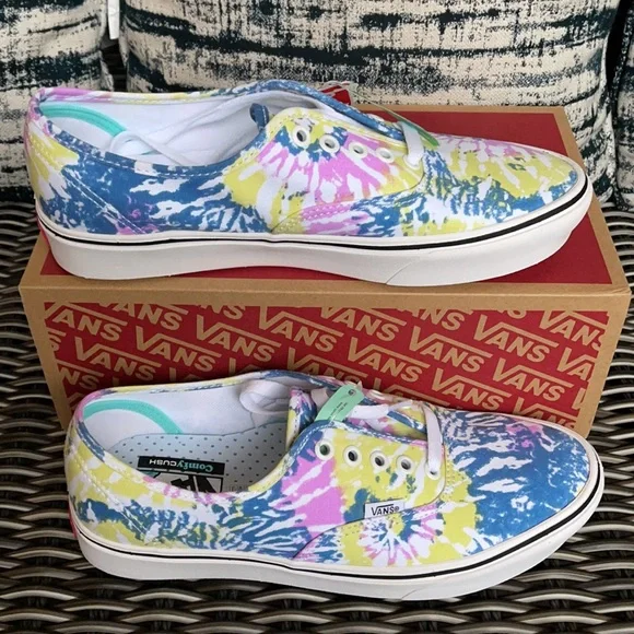 Vans Comfycush Authent Tie-Dye Orchid/True White WMNS - Picture 2 of 16